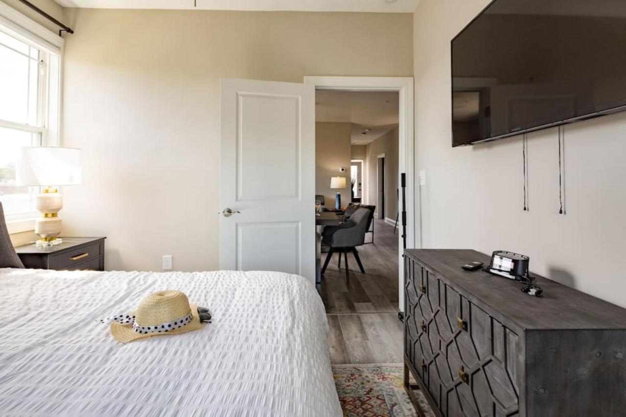 Lovely 4Br King Beds Steps To Beach And Pier G Myrtle Beach Bagian luar foto