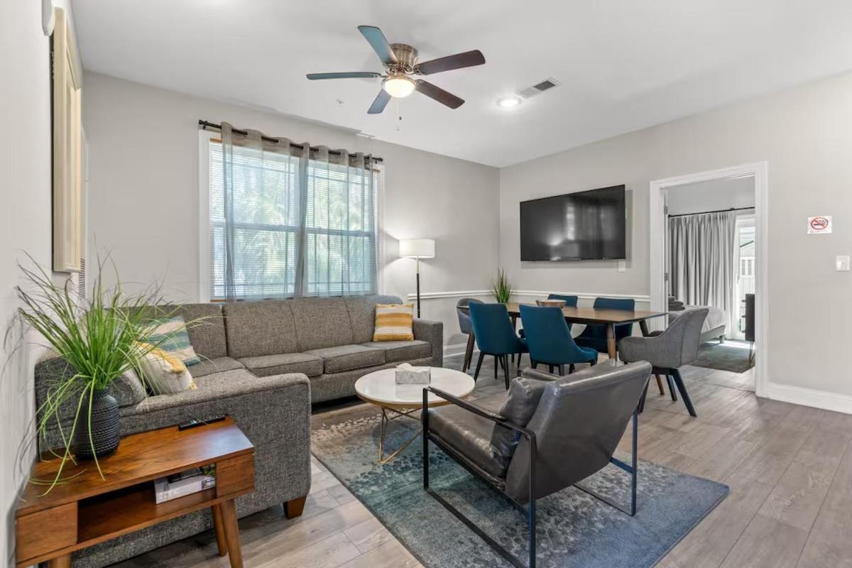 Lovely 4Br King Beds Steps To Beach And Pier G Myrtle Beach Bagian luar foto